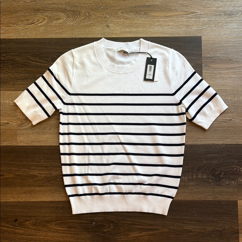 Aritzia Babaton Hall top with navy stripes